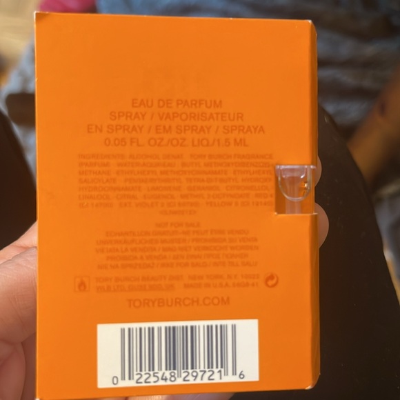 Luxury Eau de Parfum sampler pack - Tory Birch, Prada, DKNY, and Altas - Picture 4 of 6